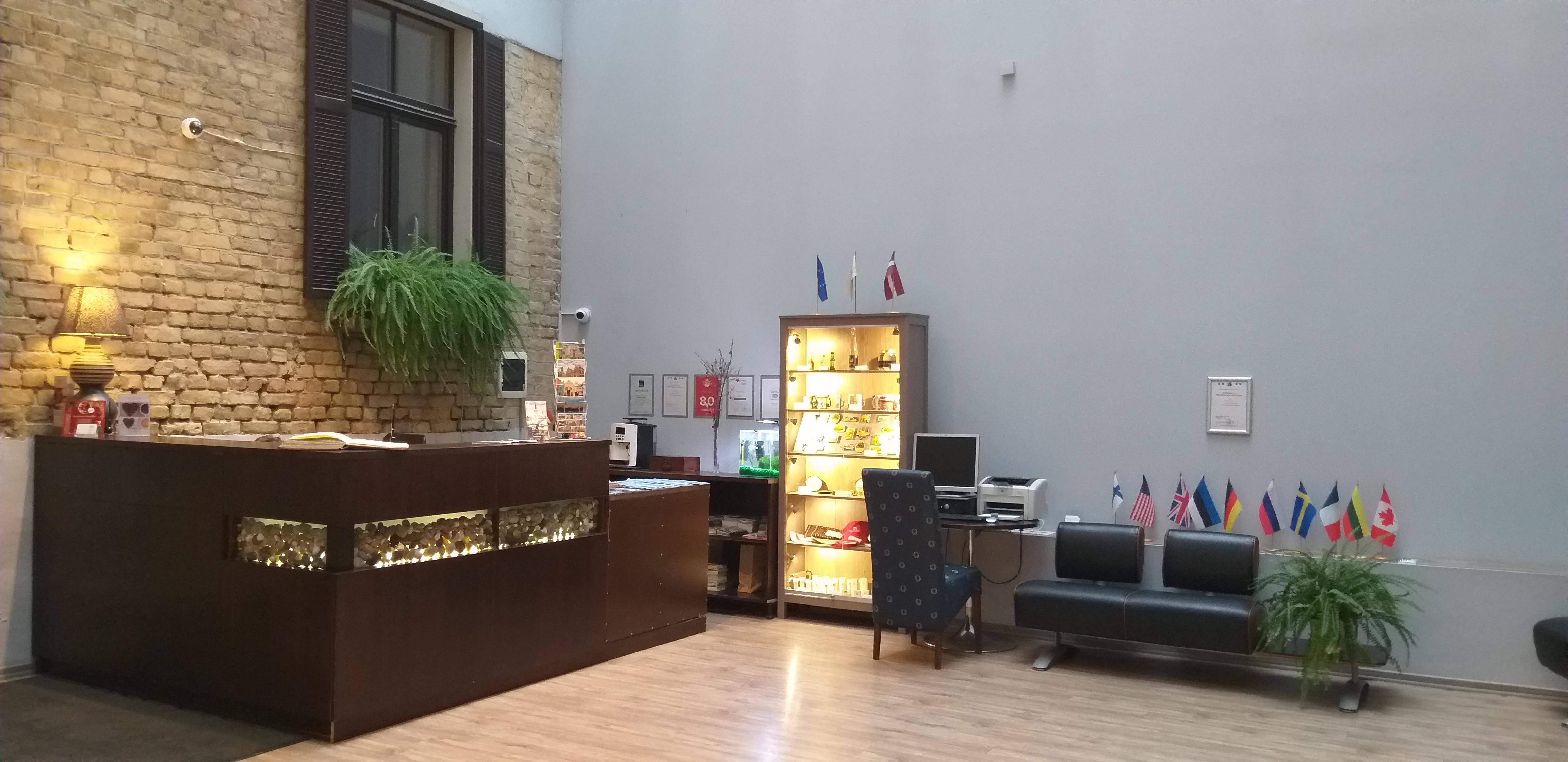 Hanza Готель